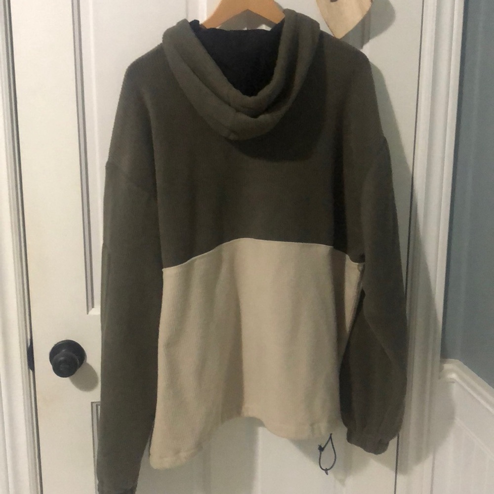 Oversized 90’s half zip outdoor hoodie - Picture 3 of 7